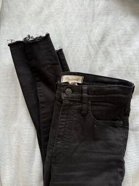 Madewell Black Skinny Raw-Hem Jeans